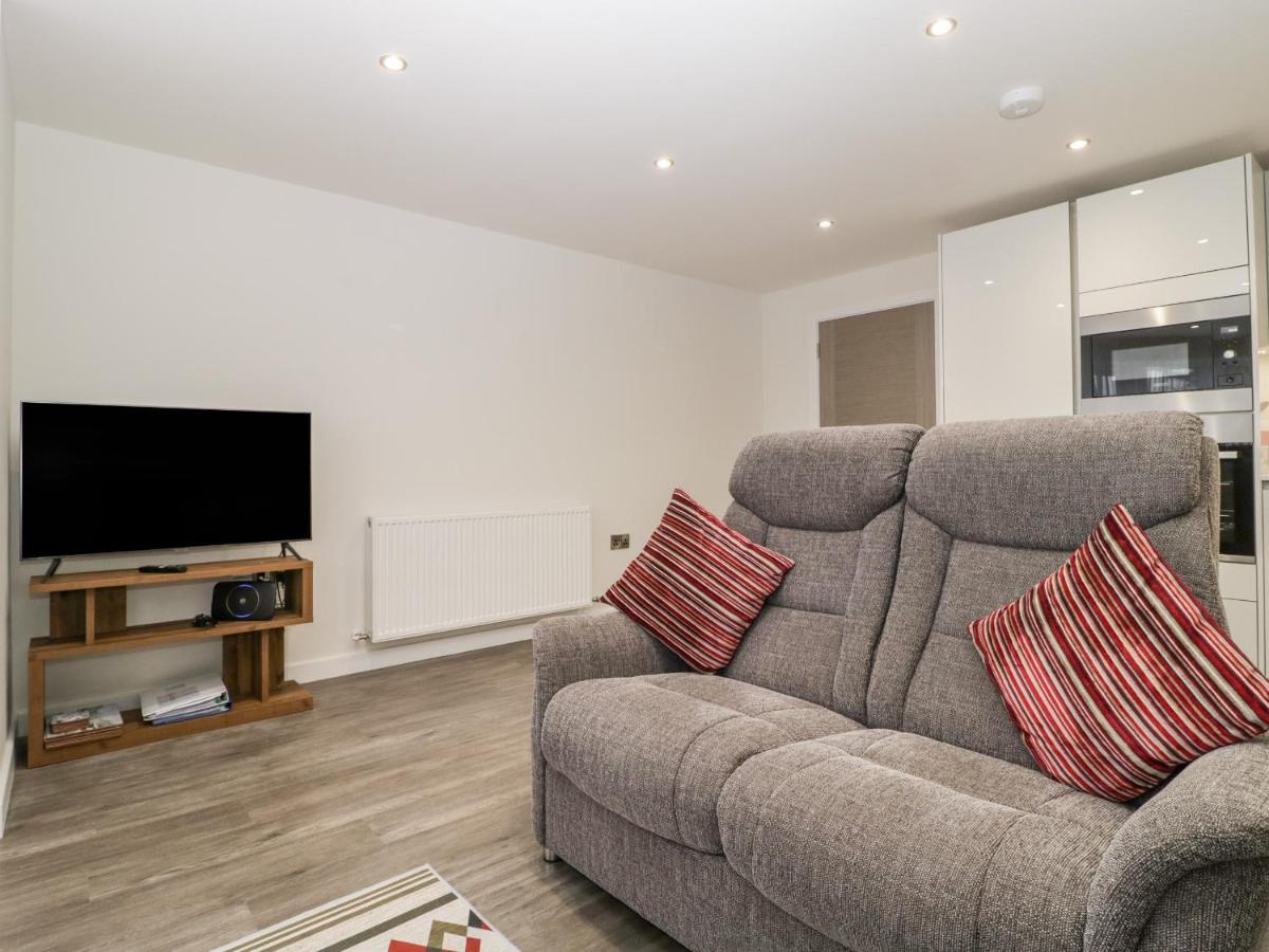 Apartmán Flat 2, 38 Preston Road Weymouth Exteriér fotografie