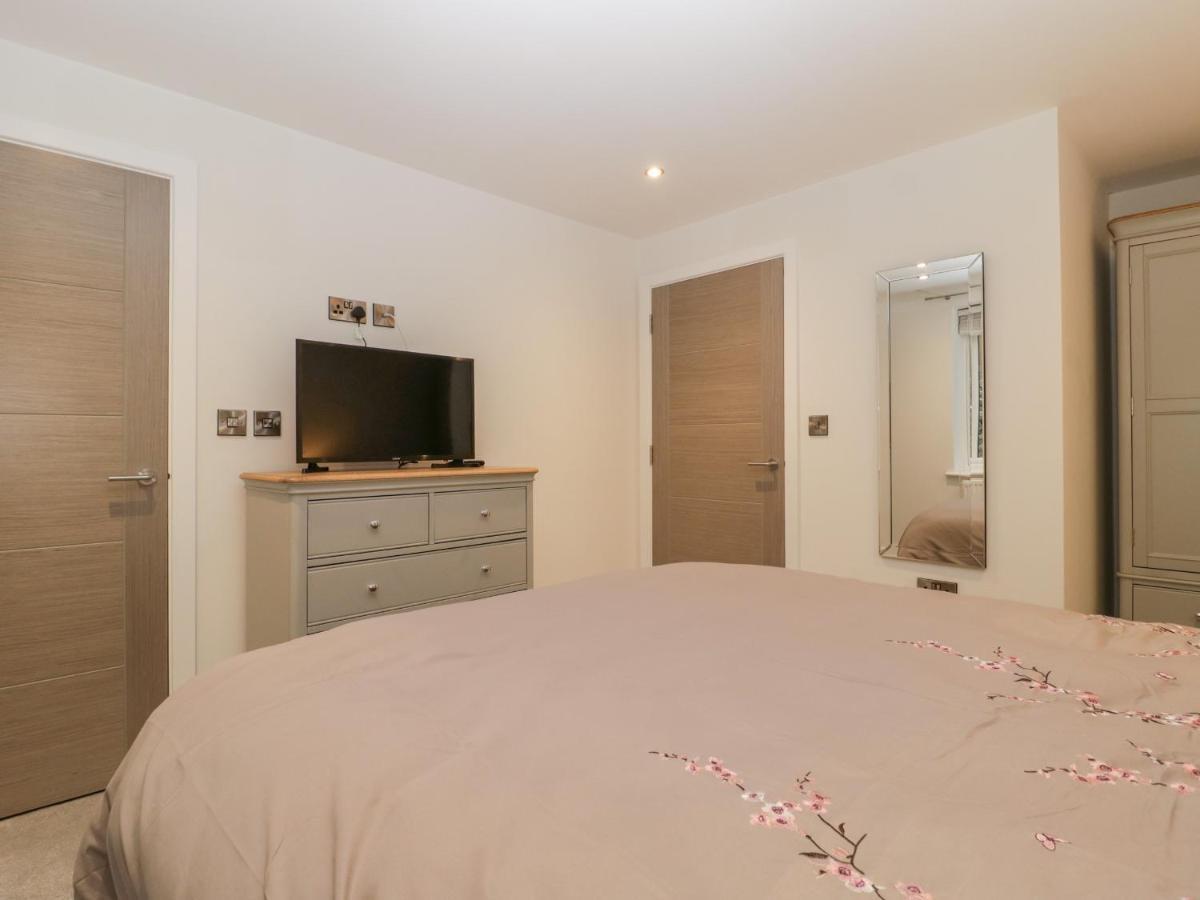 Apartmán Flat 2, 38 Preston Road Weymouth Exteriér fotografie